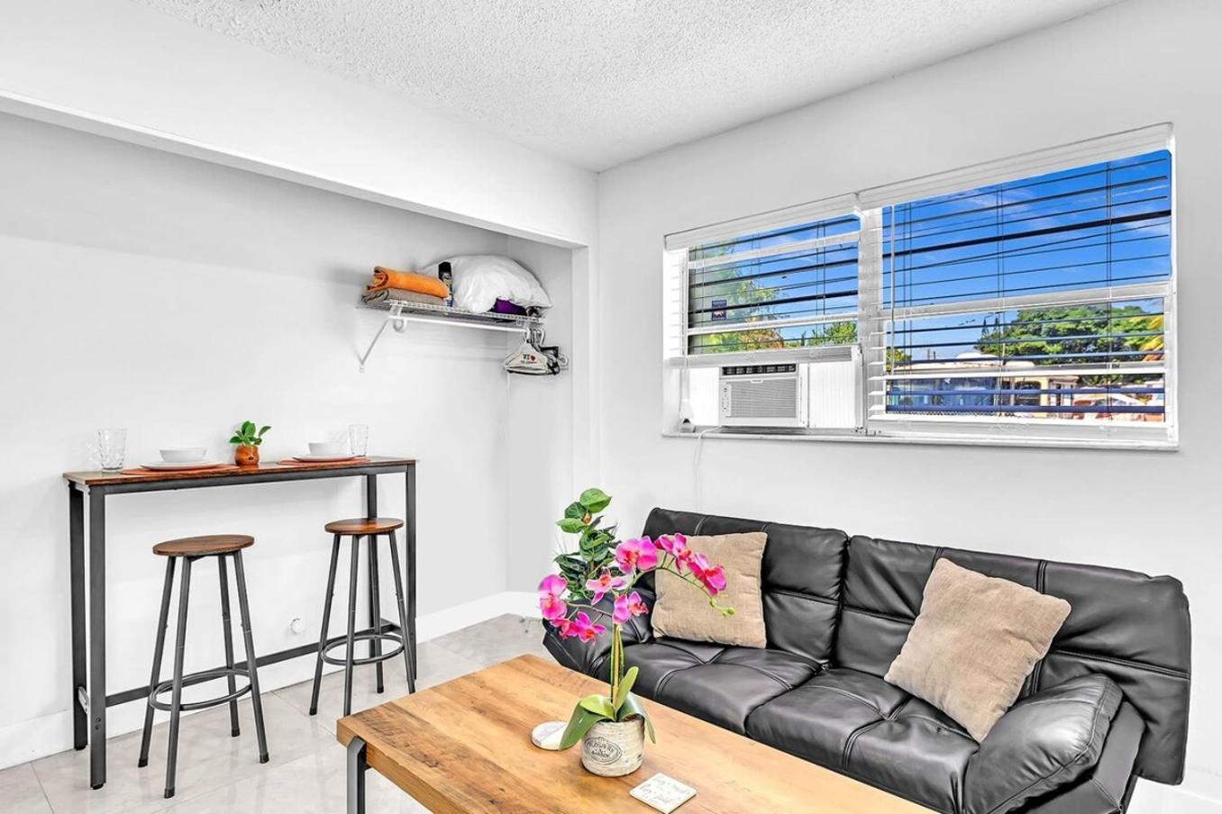New 2 Bed Studio Close To Beach & Casino Ha04 Χόλιγουντ Εξωτερικό φωτογραφία